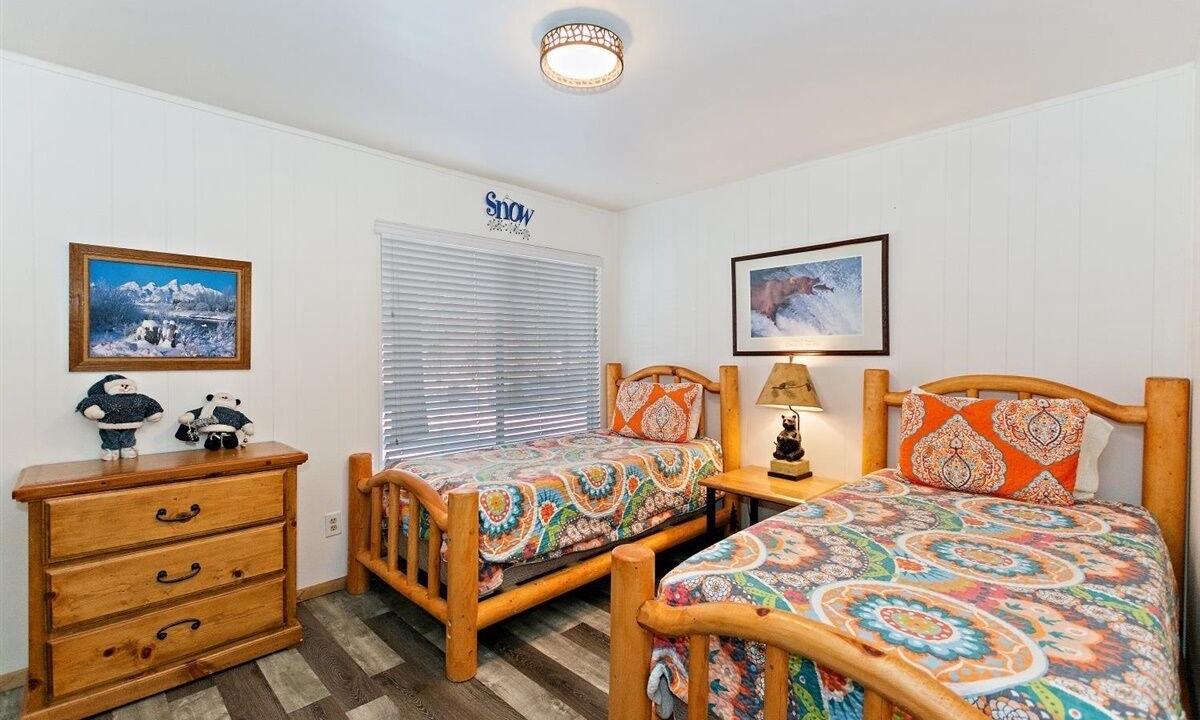 Photo of Bedroom in Summit Estates