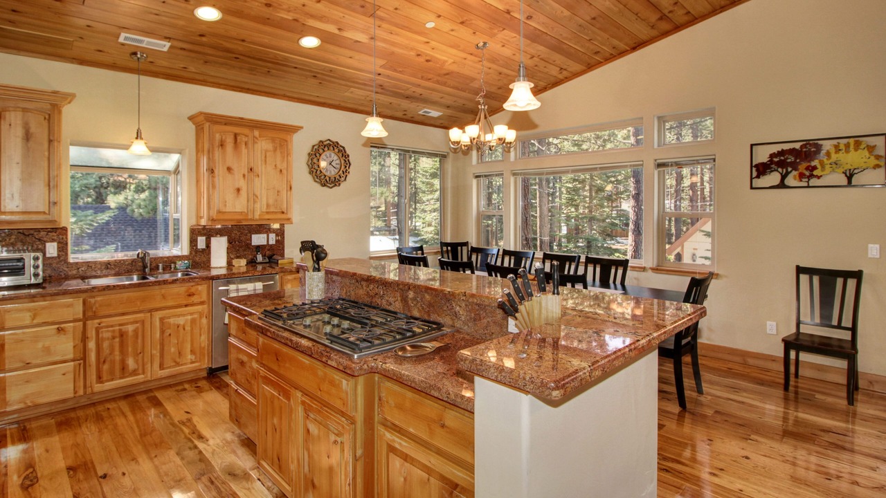 Photo of Kitchen in Pioneer Trail
