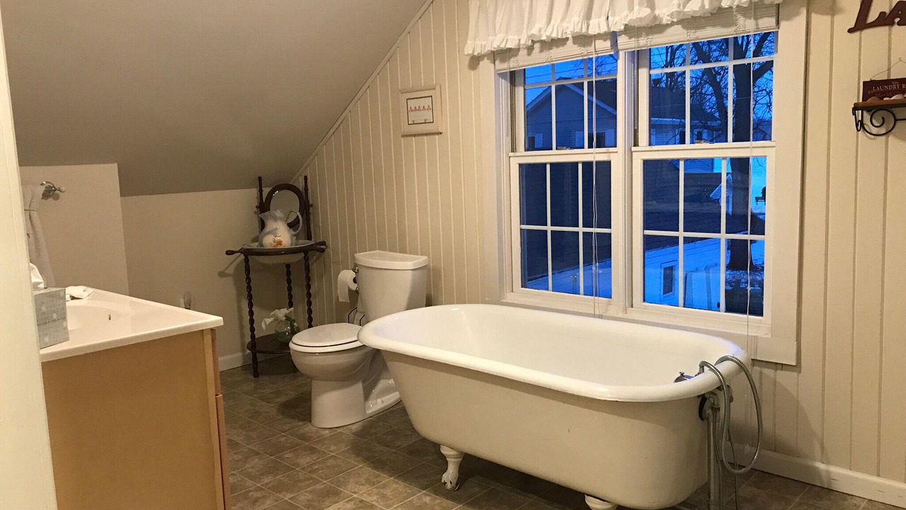 Photo of Bathroom in Lake City