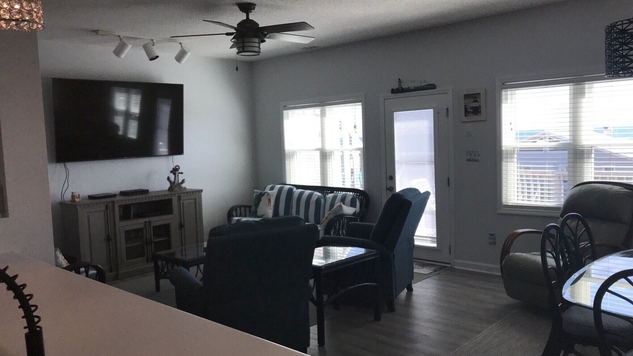 Photo of Others in Emerald Isle