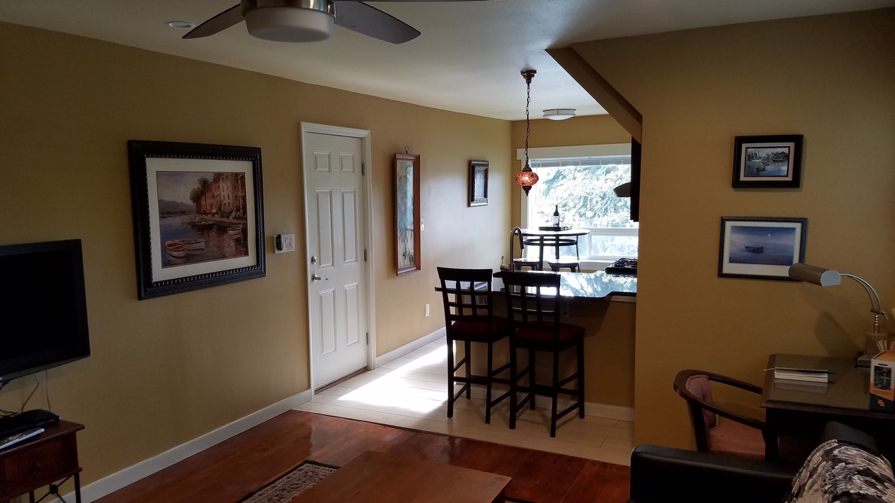 Photo of Livingroom in Lakewood