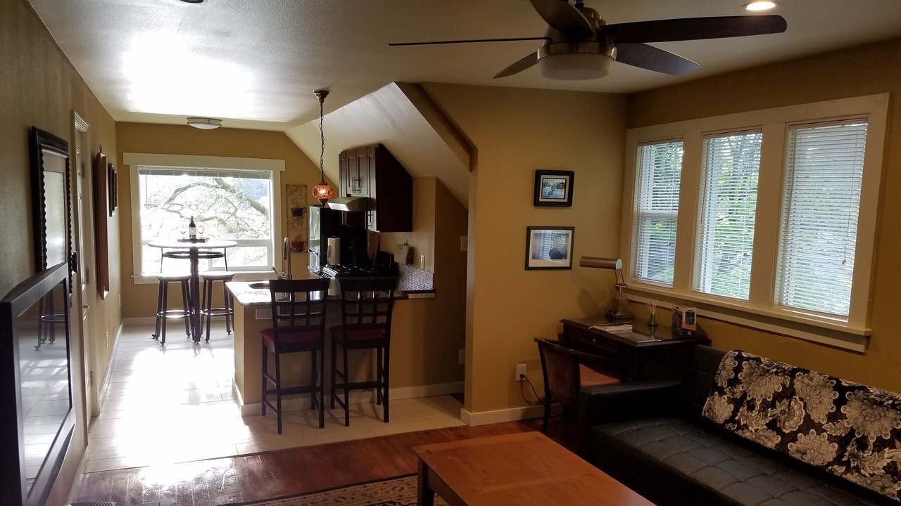 Photo of Livingroom in Lakewood