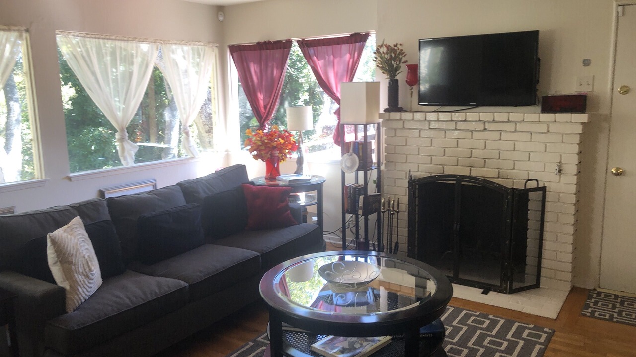 Photo of Livingroom in Carmel