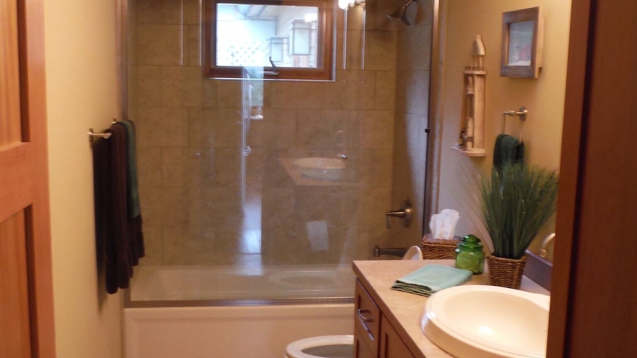 Photo of Others in Burley