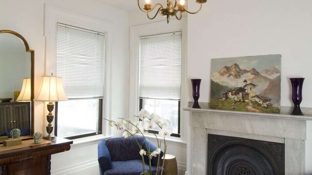 Photo of Others in Thompson Square - Bunker Hill