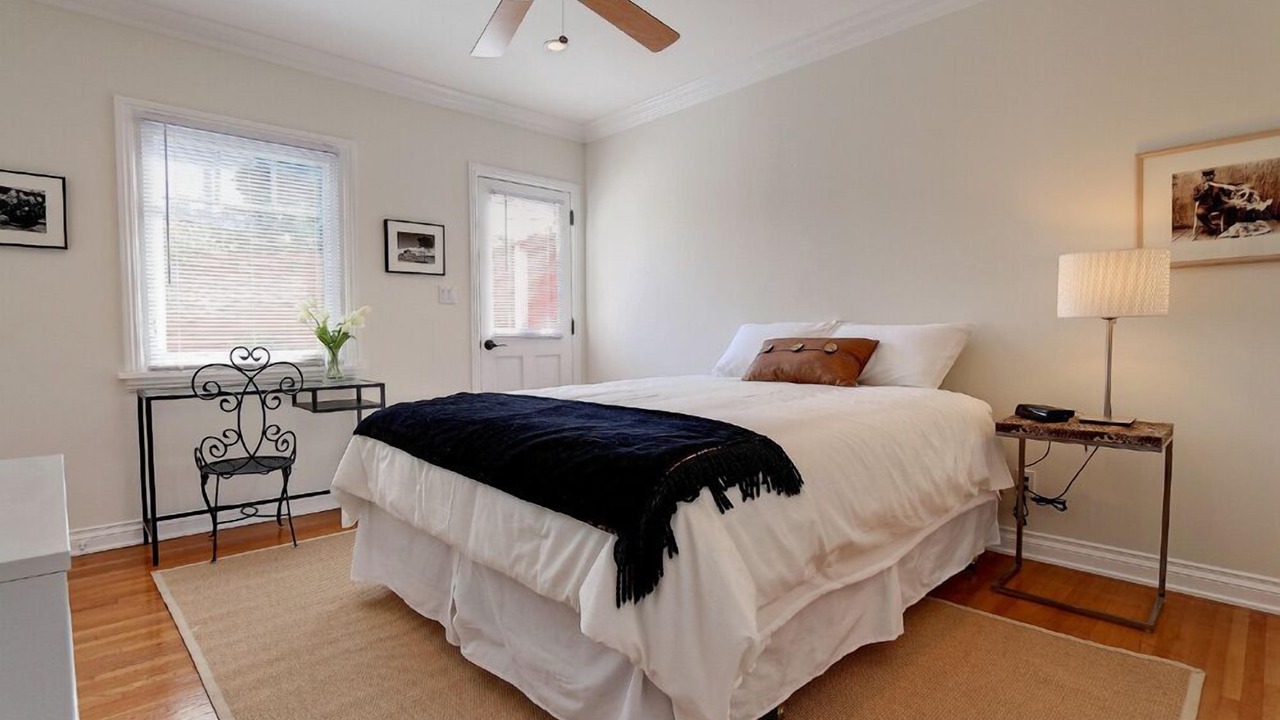 Photo of Bedroom in West Hollywood West