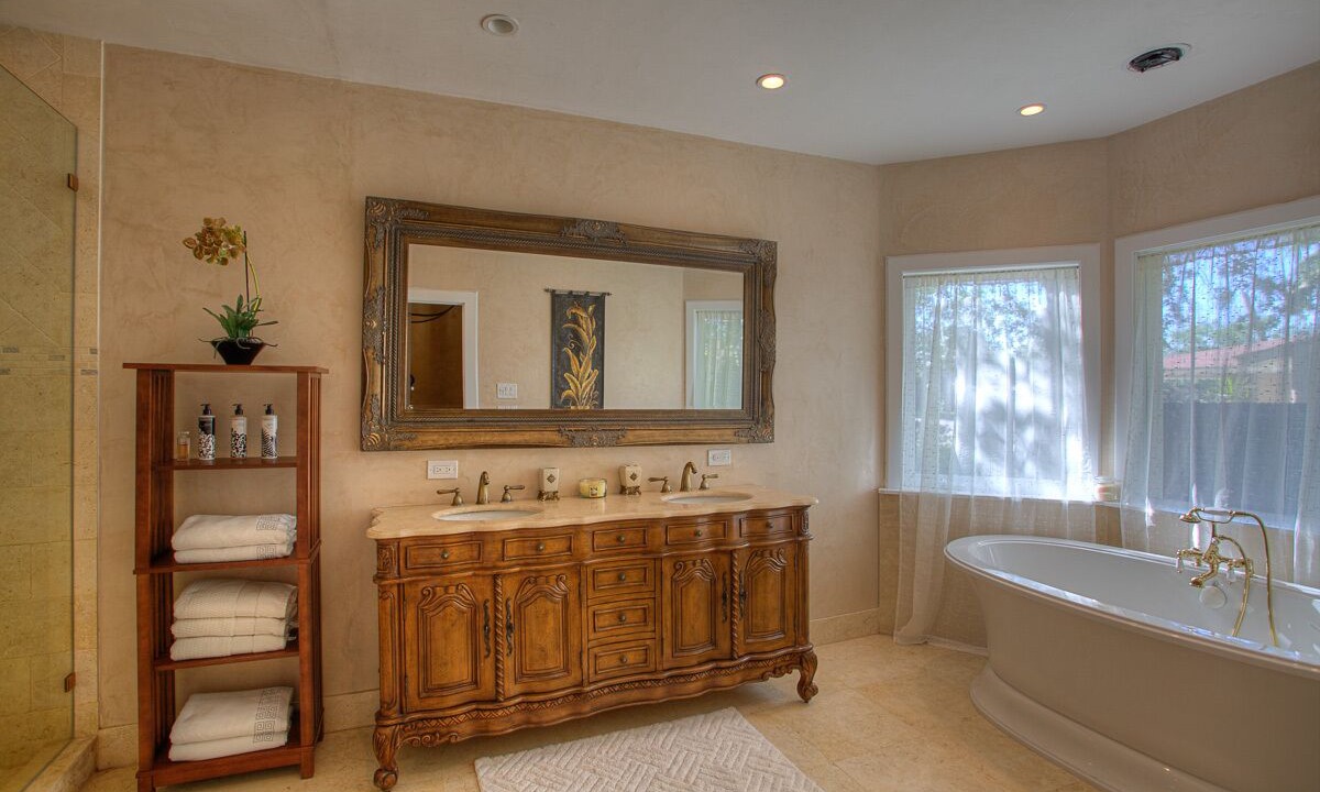 Photo of Bathroom in Tullahoma