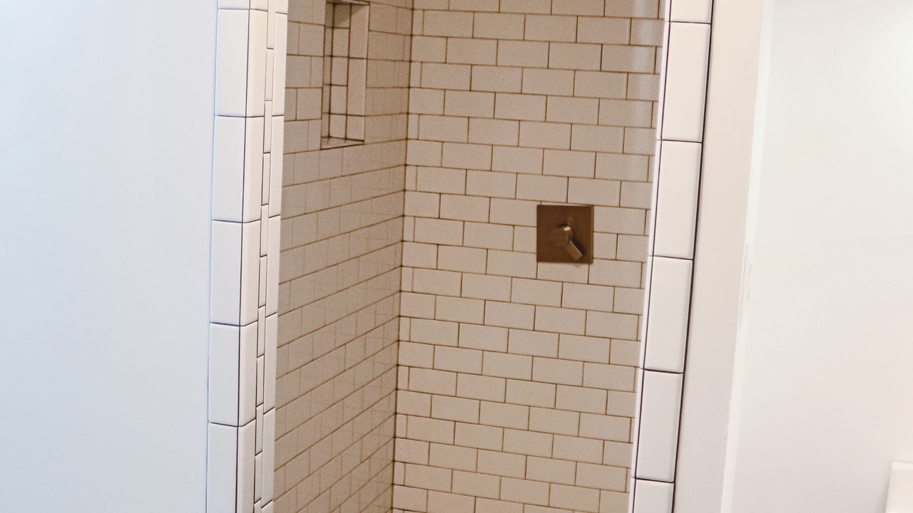 Photo of Bathroom in Ste Genevieve