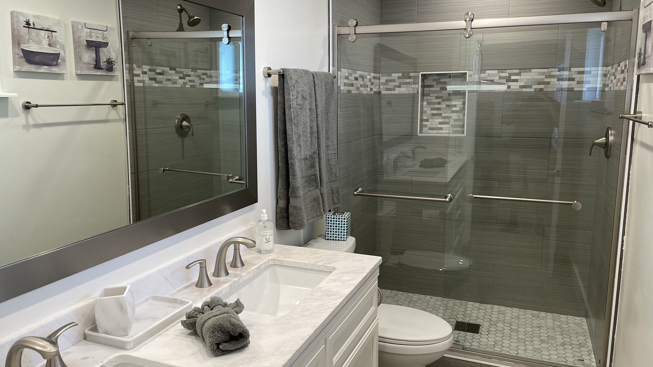 Photo of Bathroom in Loma Alta