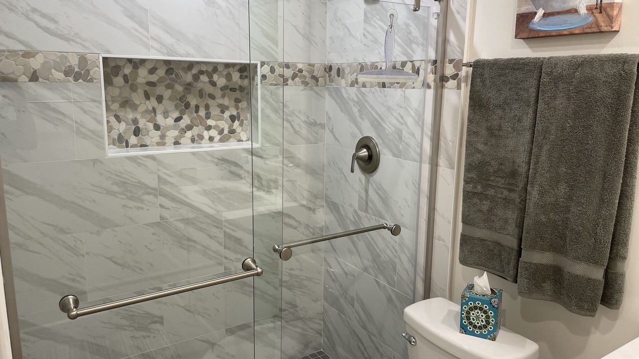 Photo of Bathroom in Loma Alta