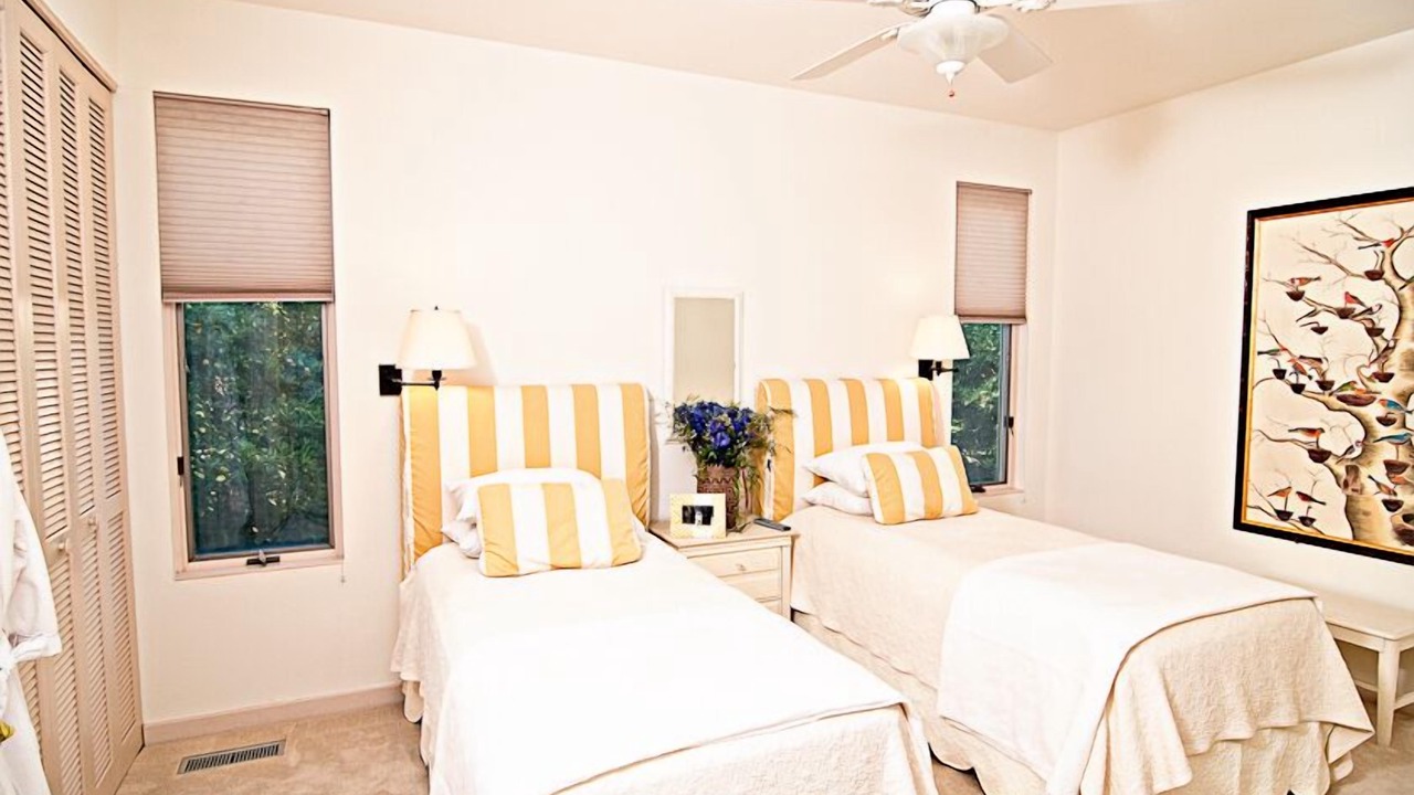 Photo of Bedroom in Shell Island