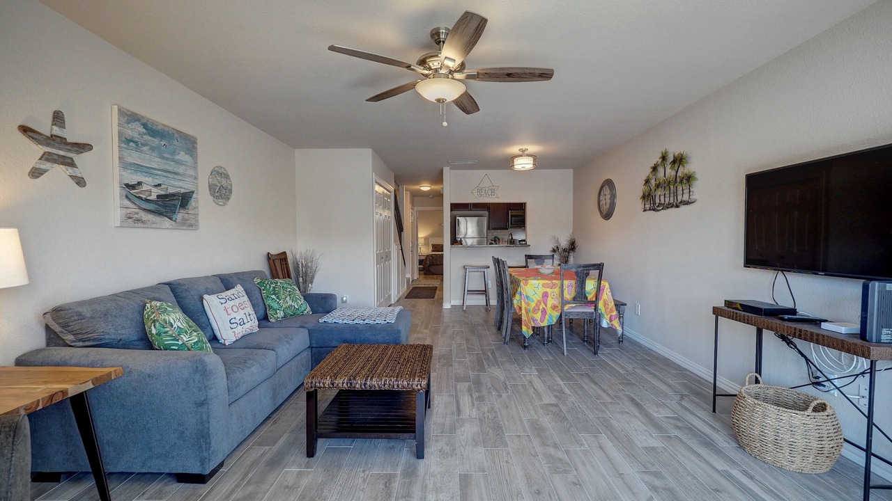 Photo of Livingroom in Corpus Christi