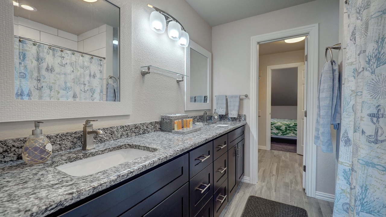 Photo of Bathroom in Corpus Christi