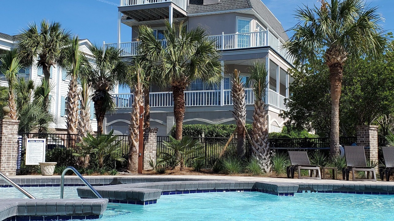 Photo of Outdoor in Litchfield by the Sea