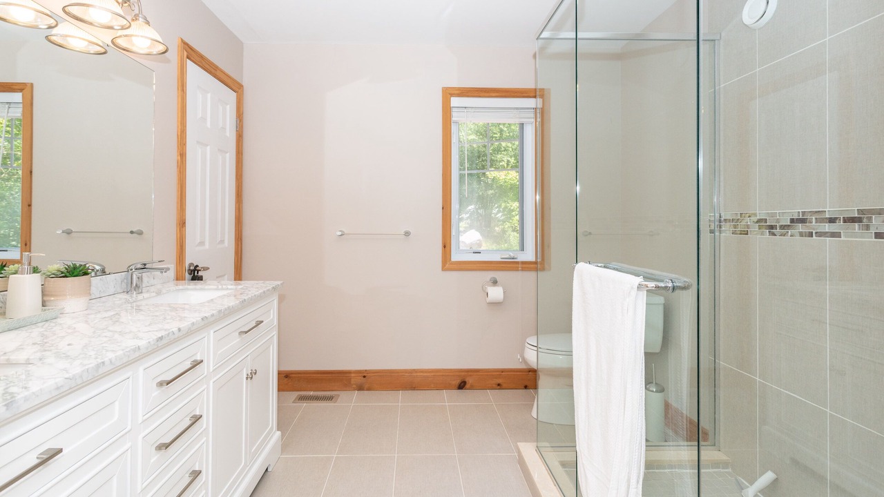 Photo of Bathroom in Windermere