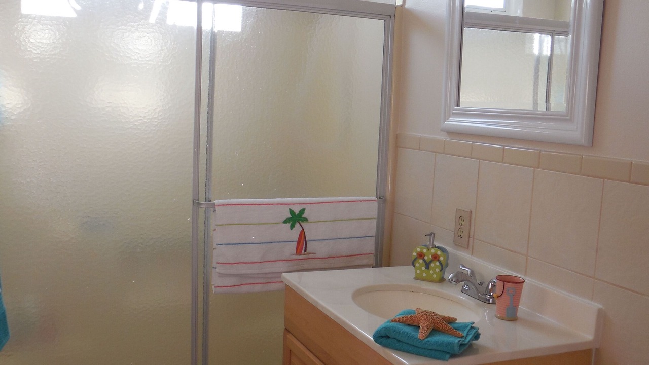 Photo of Bathroom in Cutthroat Harbor Estates