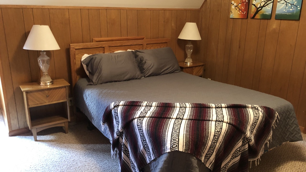Photo of Bedroom in Alpine Northeast