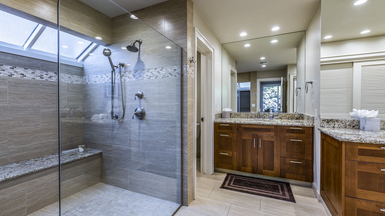 Photo of Others in Napili