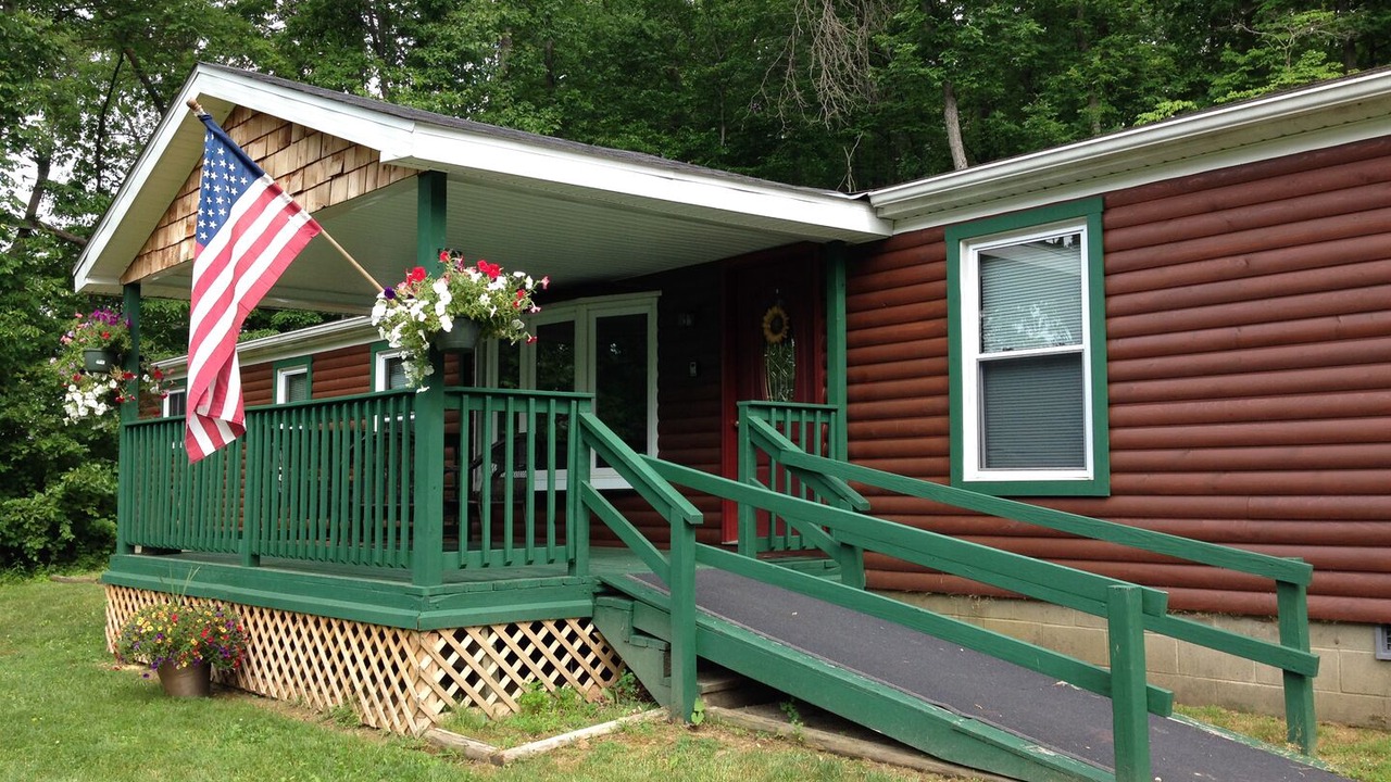 Photo of Outdoor in Nelsonville