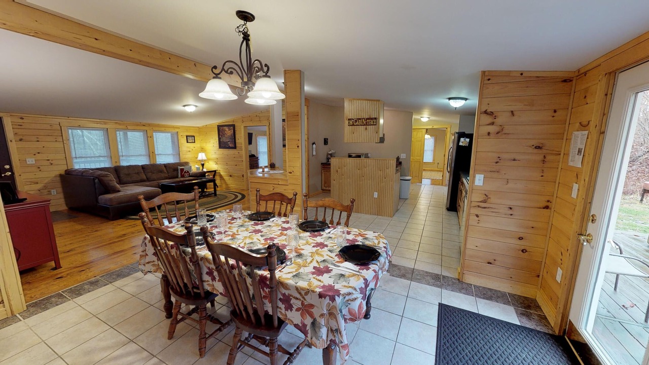 Photo of Others in Nelsonville