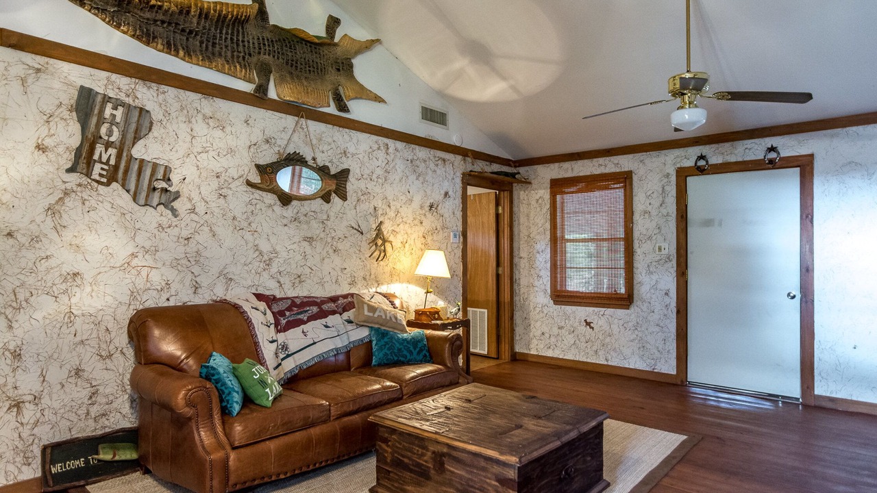Photo of Bedroom in De Soto Parish