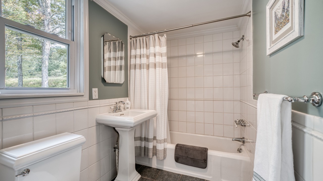 Photo of Bathroom in Hensonville