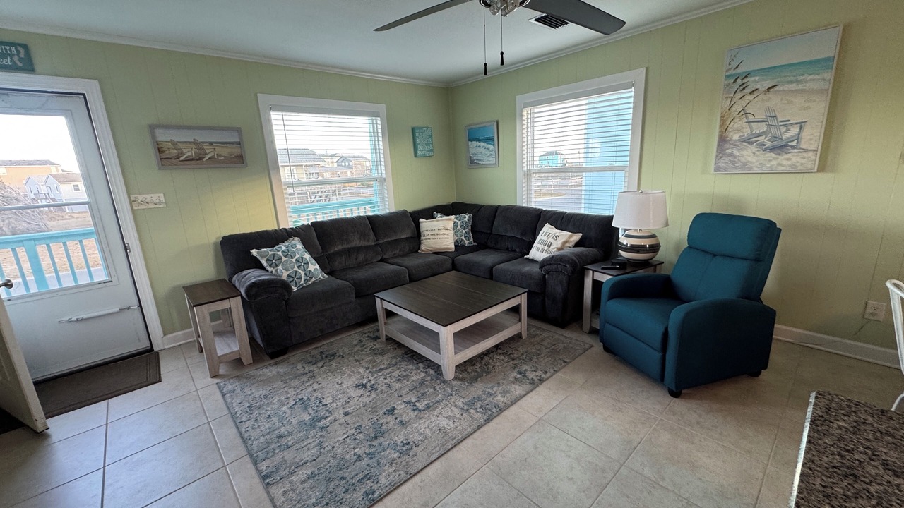 Photo of Livingroom in Kitty Hawk