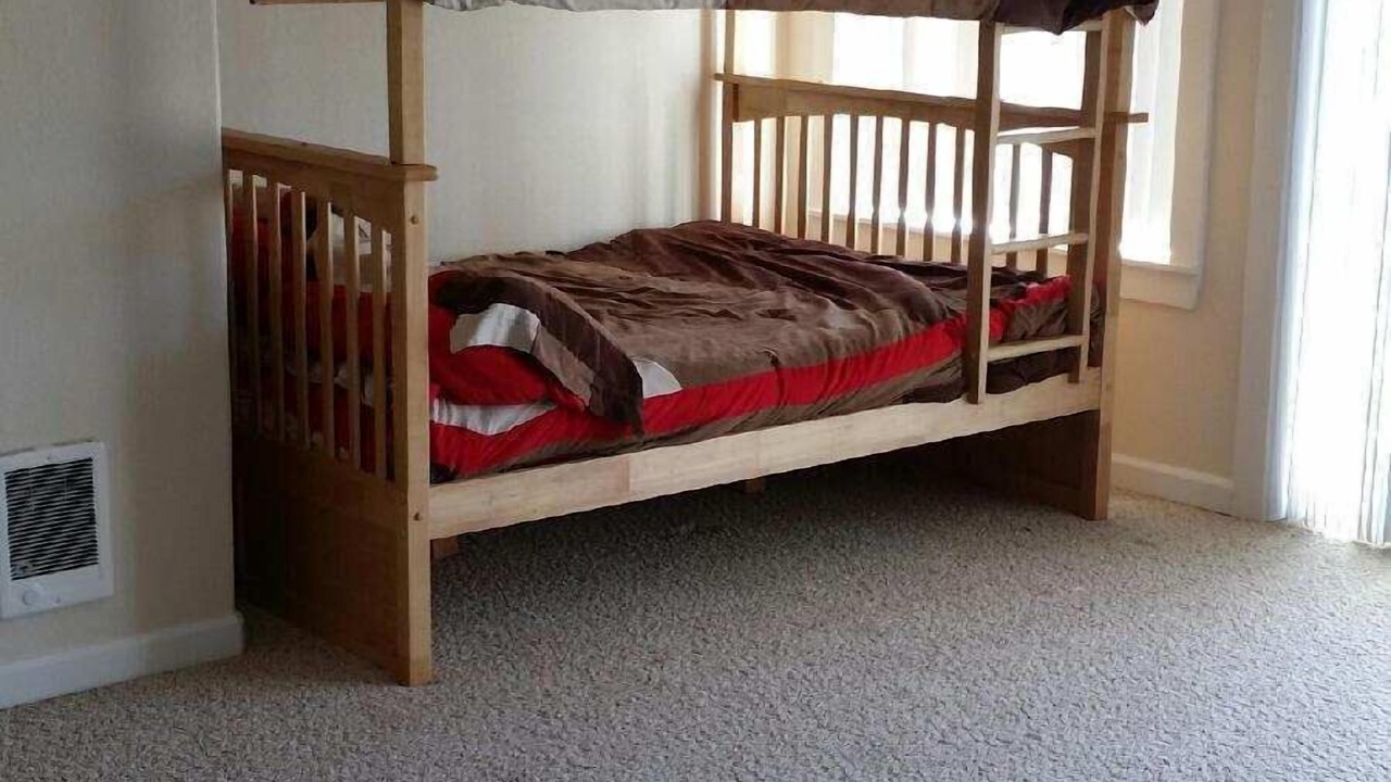 Photo of Bedroom in Oceanside