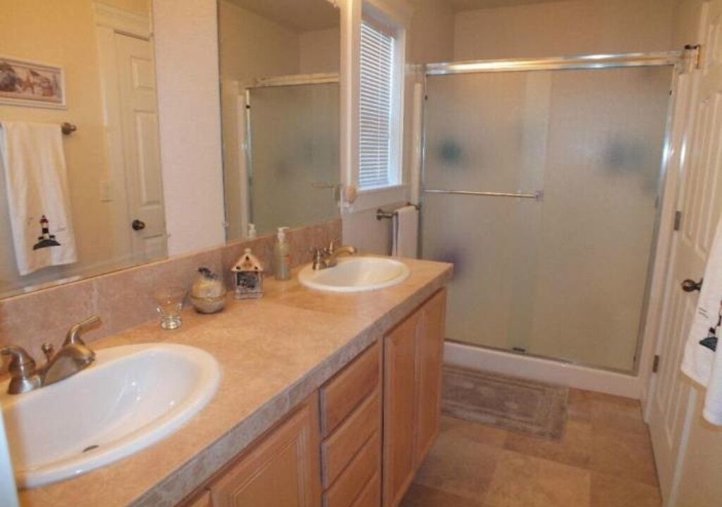 Photo of Bathroom in Oceanside