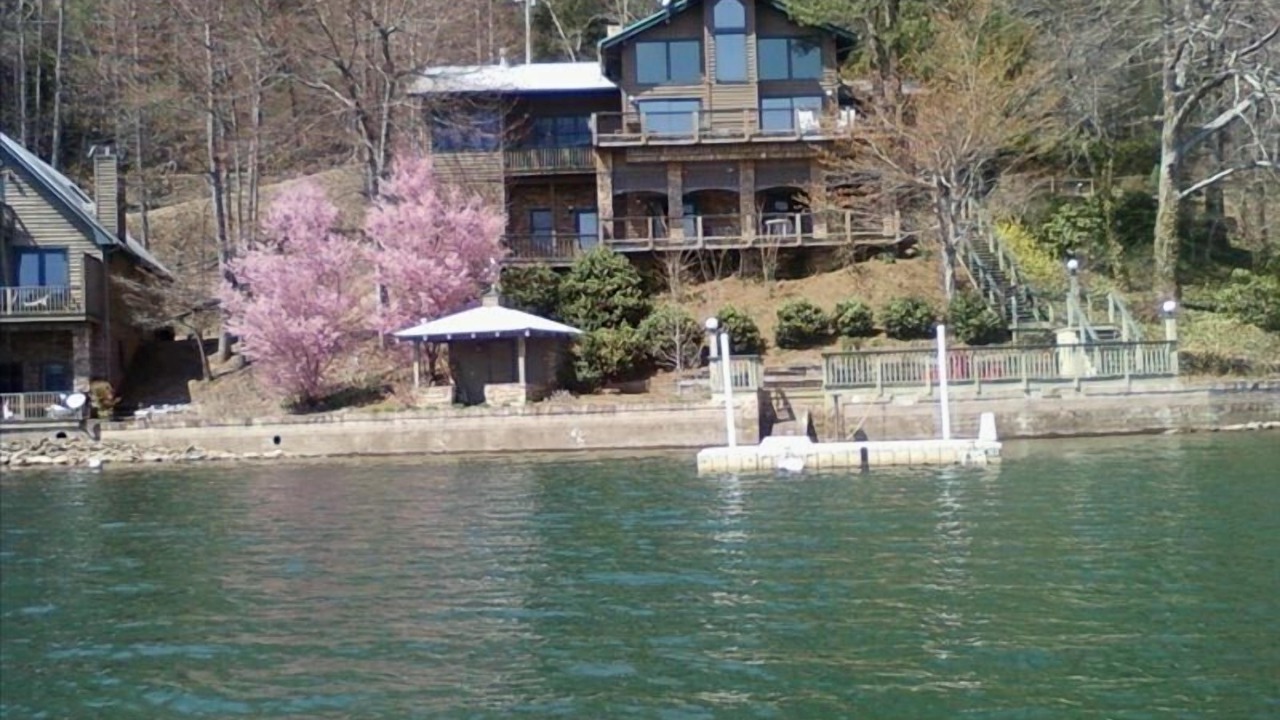 Photo of Outdoor in Santeetlah