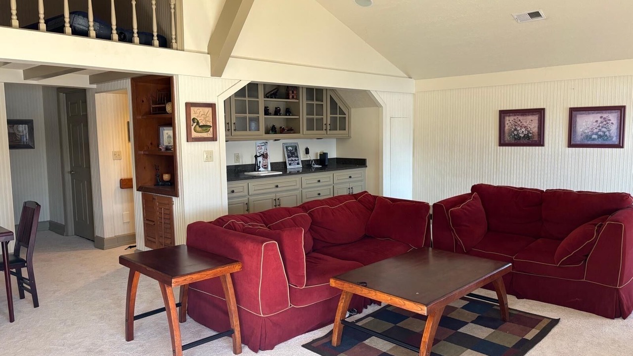 Photo of Livingroom in Santeetlah