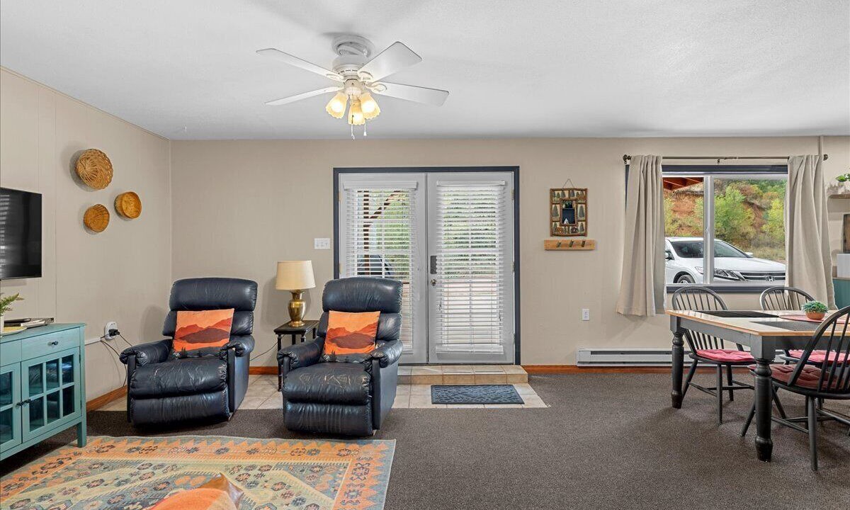 Photo of Bedroom in Manitou Springs
