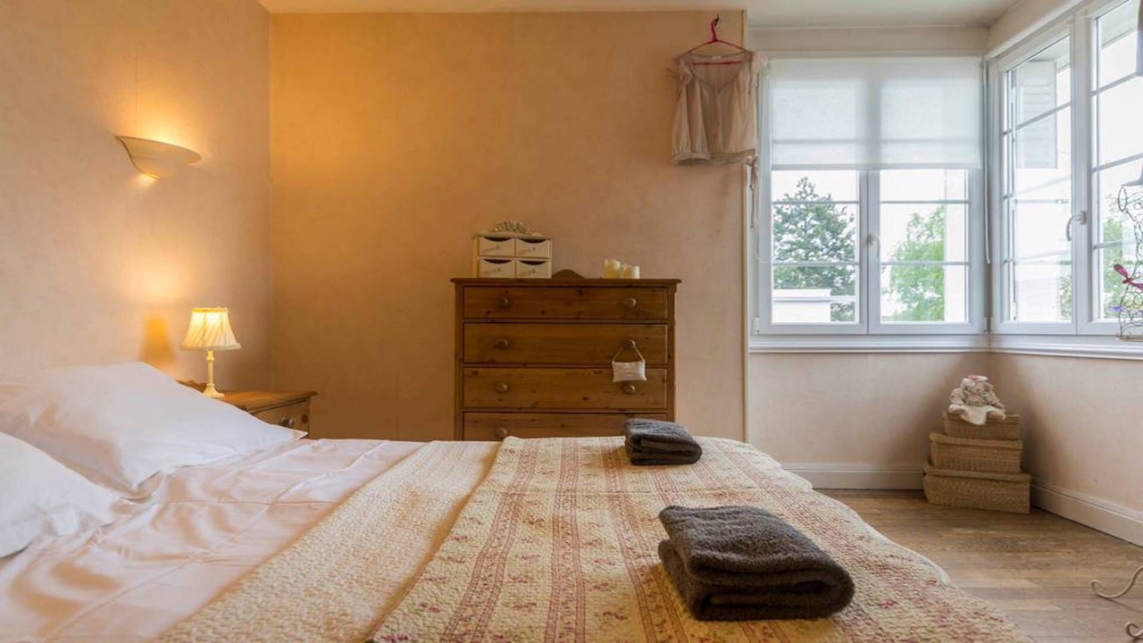 Photo of Bedroom in Montchapet