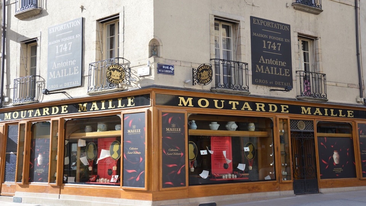 Photo of Others in Montchapet