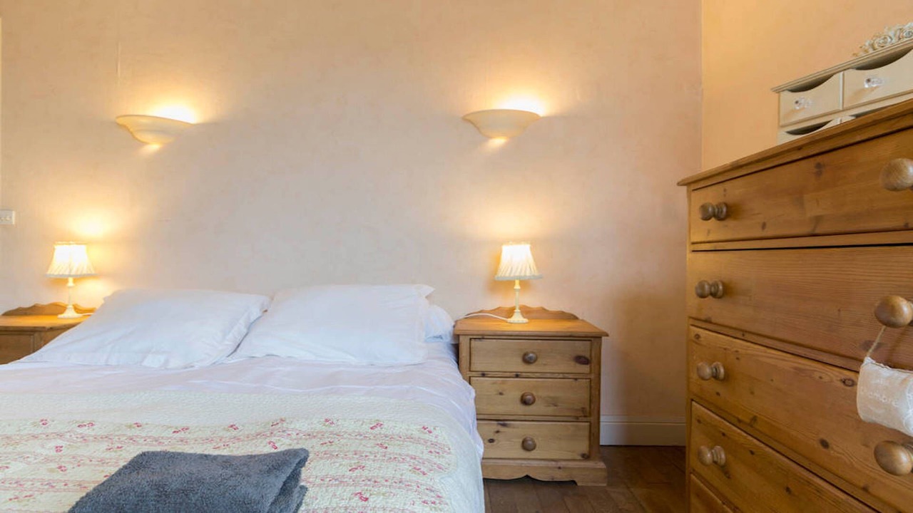 Photo of Bedroom in Montchapet