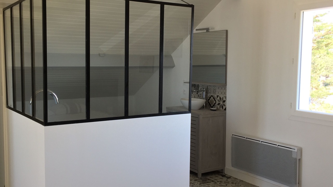 Photo of Bathroom in Jullouville