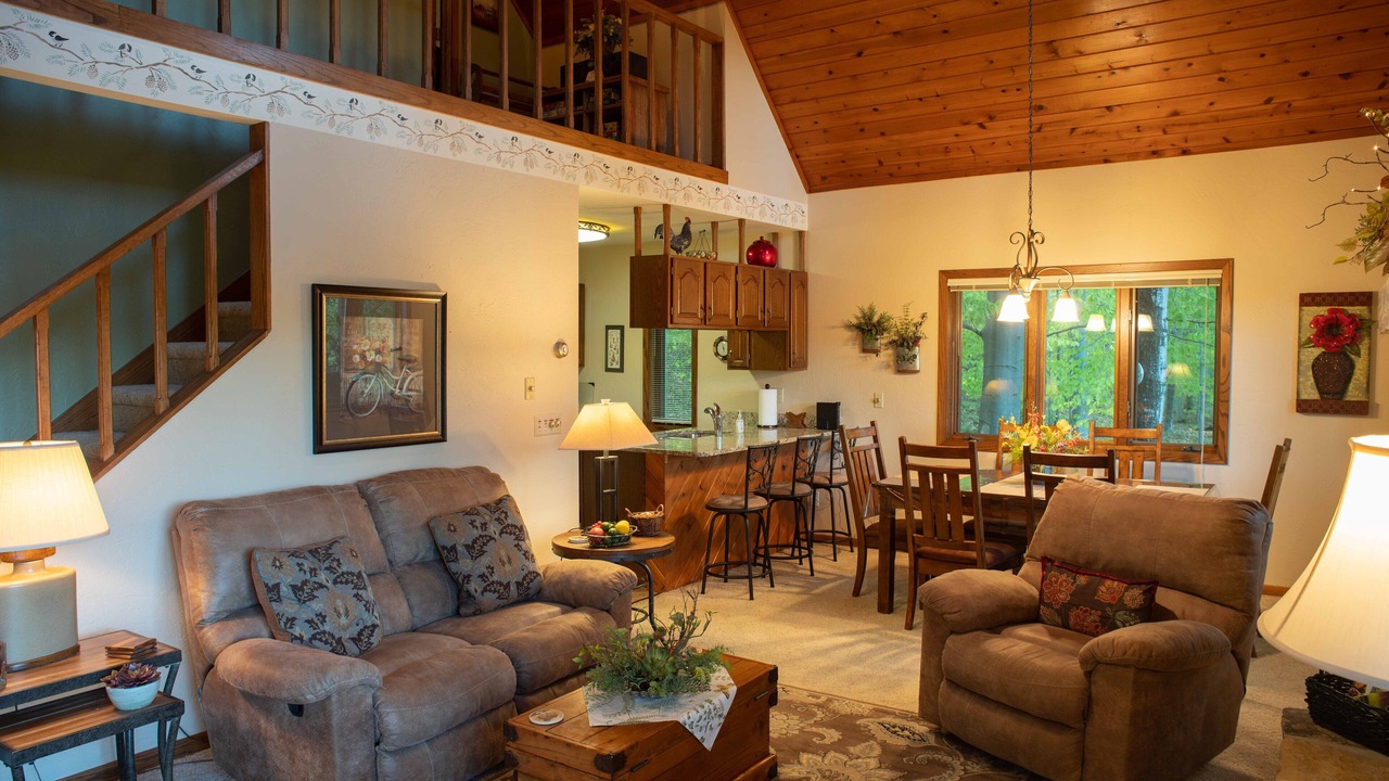 Photo of Livingroom in Baileys Harbor