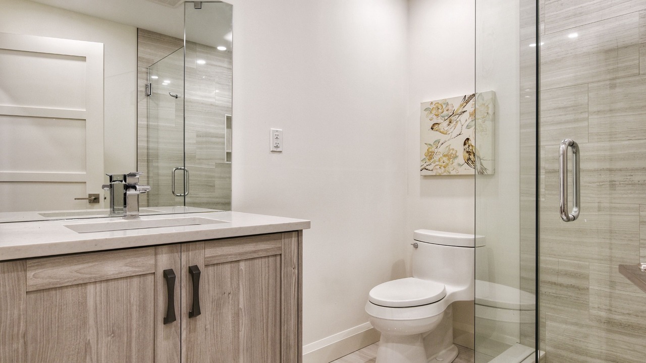 Photo of Bathroom in Dunnville