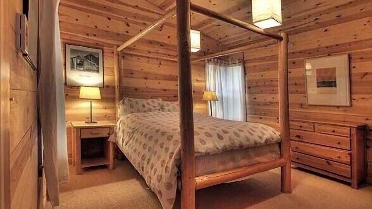 Photo of Bedroom in Methow Valley