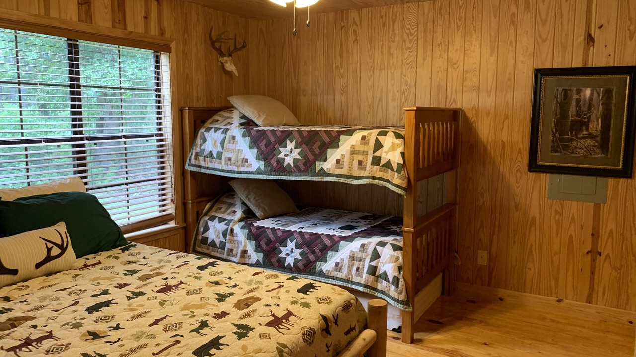 Photo of Bedroom in Blackshear