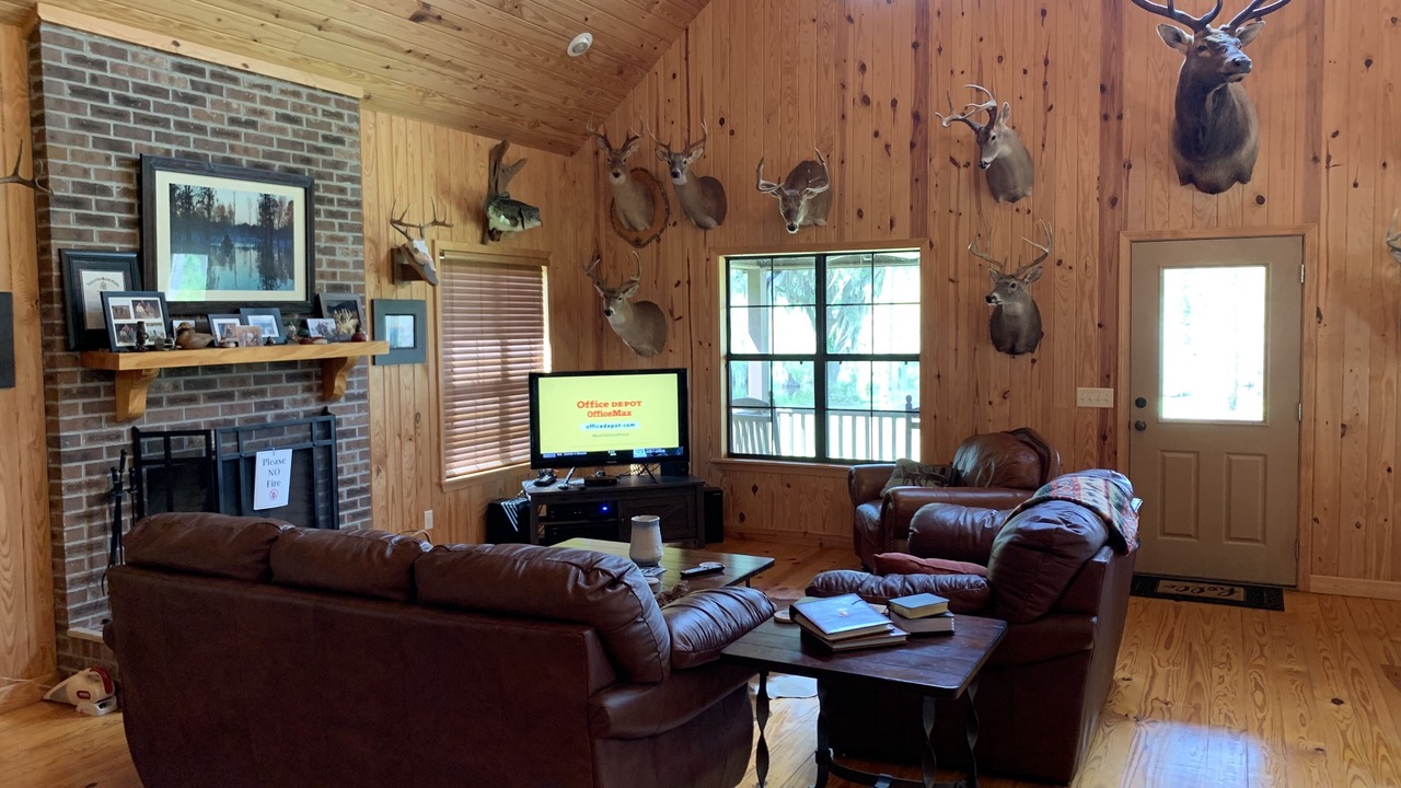 Photo of Livingroom in Blackshear