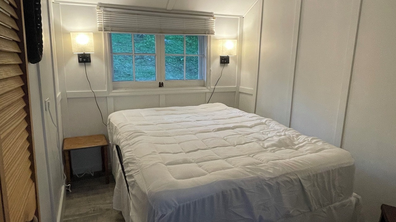 Photo of Bedroom in Lyndhurst