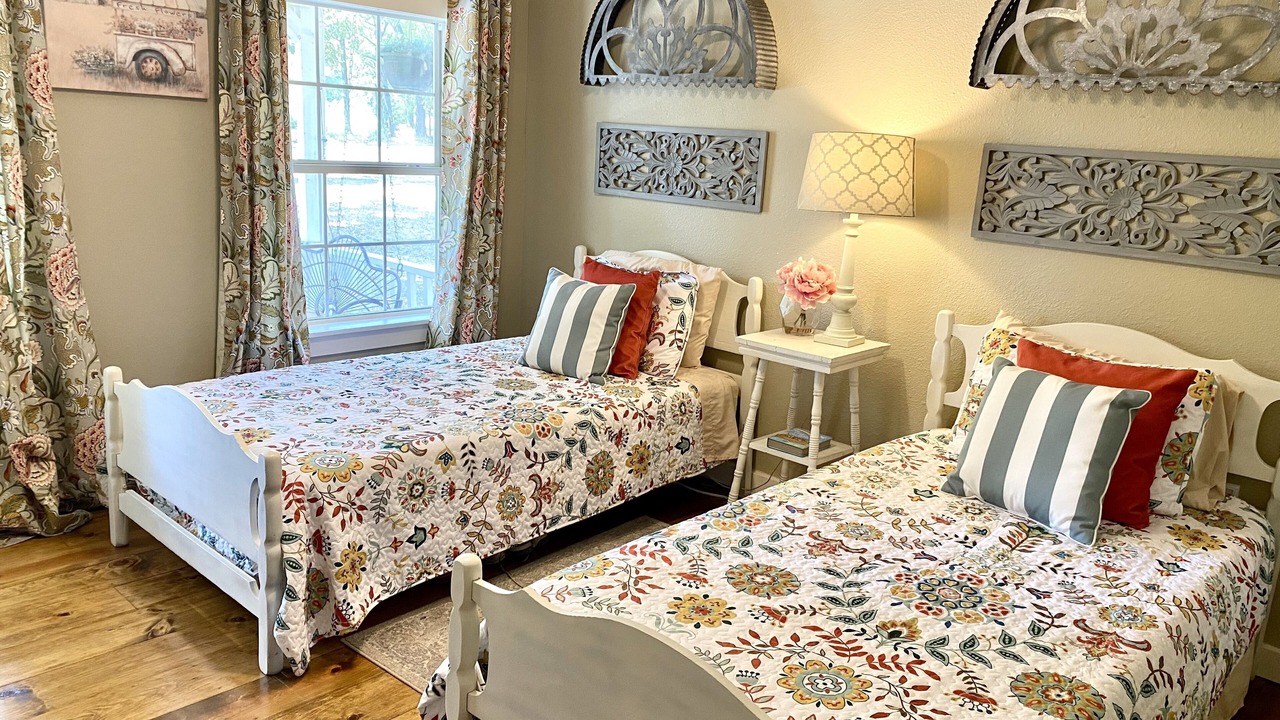Photo of Bedroom in Grand Saline