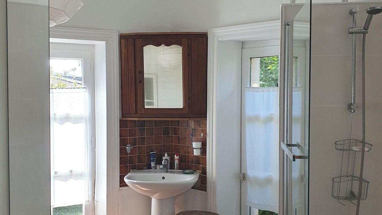Photo of Bathroom in Saint-Coulomb