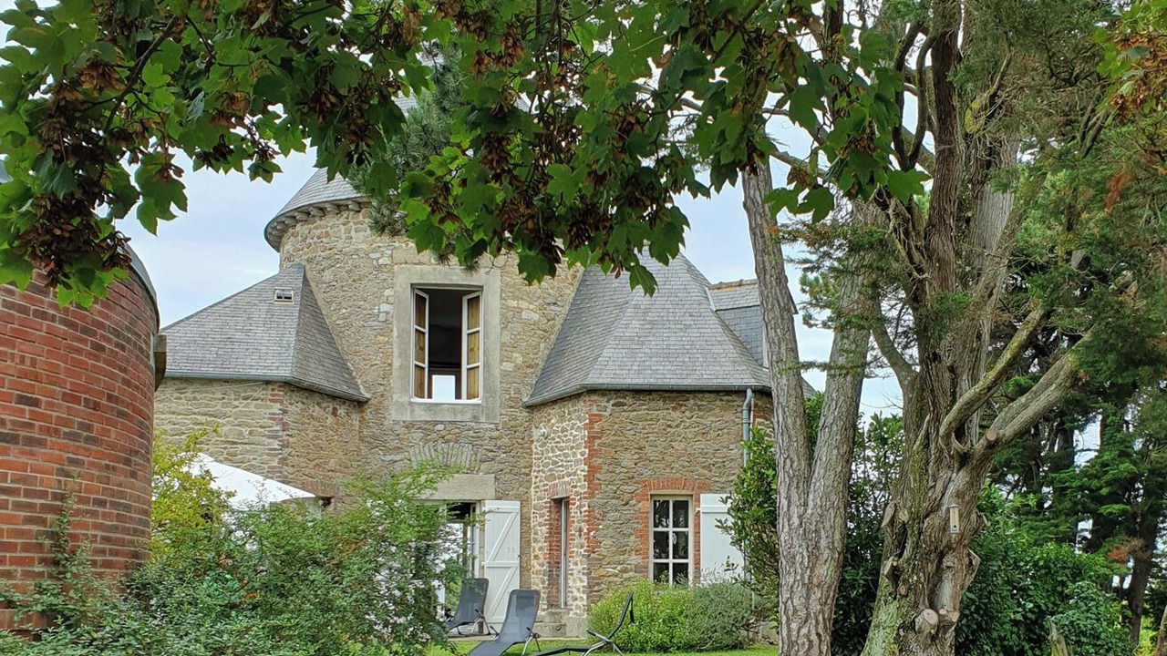 Photo of Outdoor in Saint-Coulomb