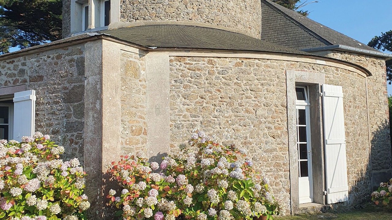 Photo of Outdoor in Saint-Coulomb