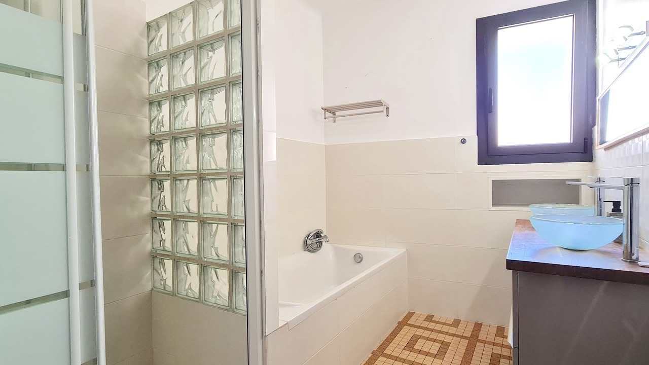 Photo of Bathroom in Saint-Feliu-d'Amont