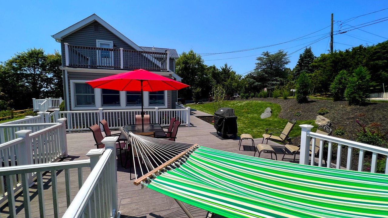 Photo of Patio Balcony in Hampton Bays
