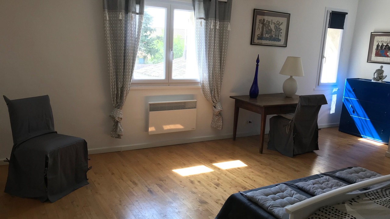 Photo of Bedroom in Camaret-sur-Aigues