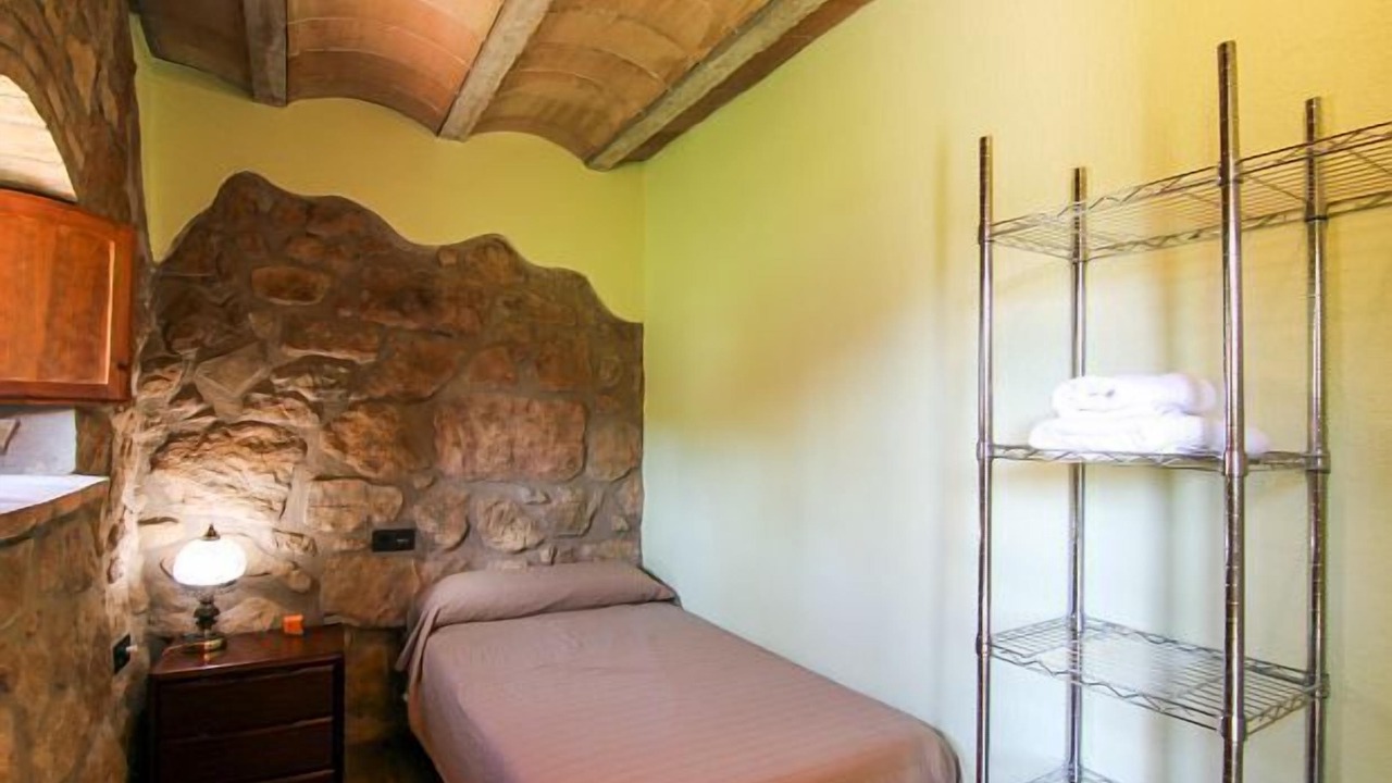 Photo of Bedroom in Viver i Serrateix